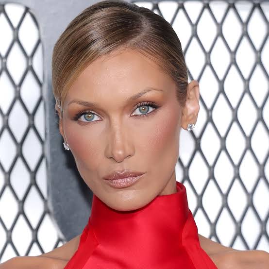بلا حدید (Bella Hadid)