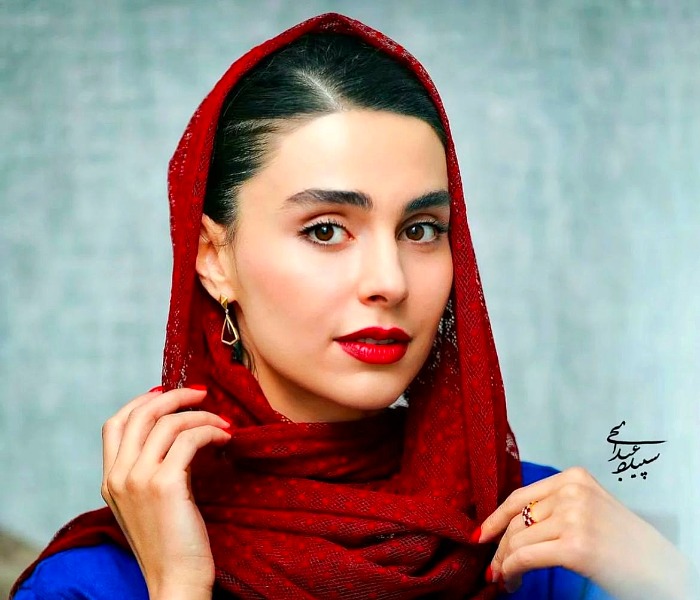 تصویر لاله مرزبان